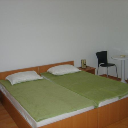 Apartmani Kljunak Затон Екстер'єр фото
